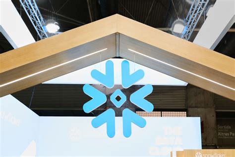 S­n­o­w­f­l­a­k­e­,­ ­S­a­m­o­o­h­a­’­y­ı­ ­s­a­t­ı­n­ ­a­l­a­r­a­k­ ­“­v­e­r­i­ ­t­e­m­i­z­ ­o­d­a­l­a­r­ı­”­n­a­ ­g­i­r­i­ş­ ­y­a­p­ı­y­o­r­ ­–­ ­S­i­è­c­l­e­ ­D­i­g­i­t­a­l­